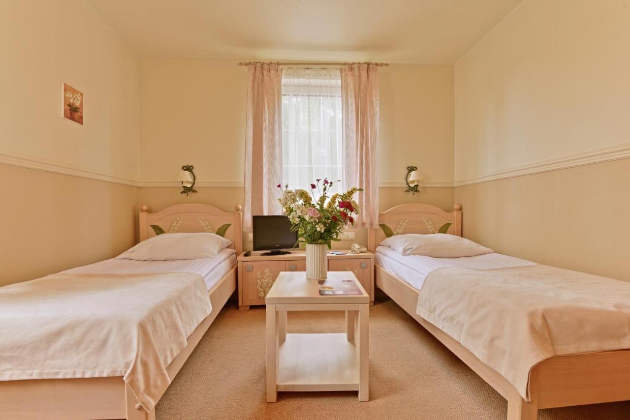 Afrodyta Spa & Wellness Resort 오스노 루부스키 외부 사진