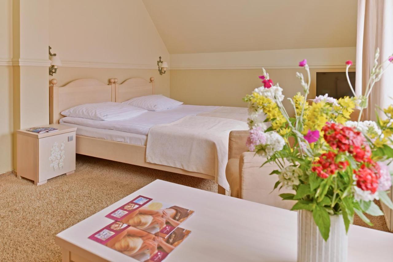 Afrodyta Spa & Wellness Resort 오스노 루부스키 외부 사진